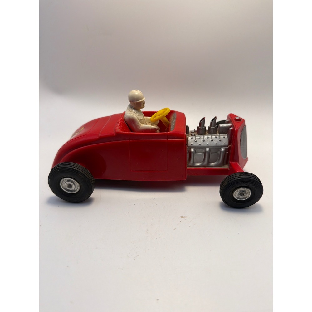 Vintage Saunders Red Plastic Hot Rod Racer Toy Car Number 3 Heart Grille